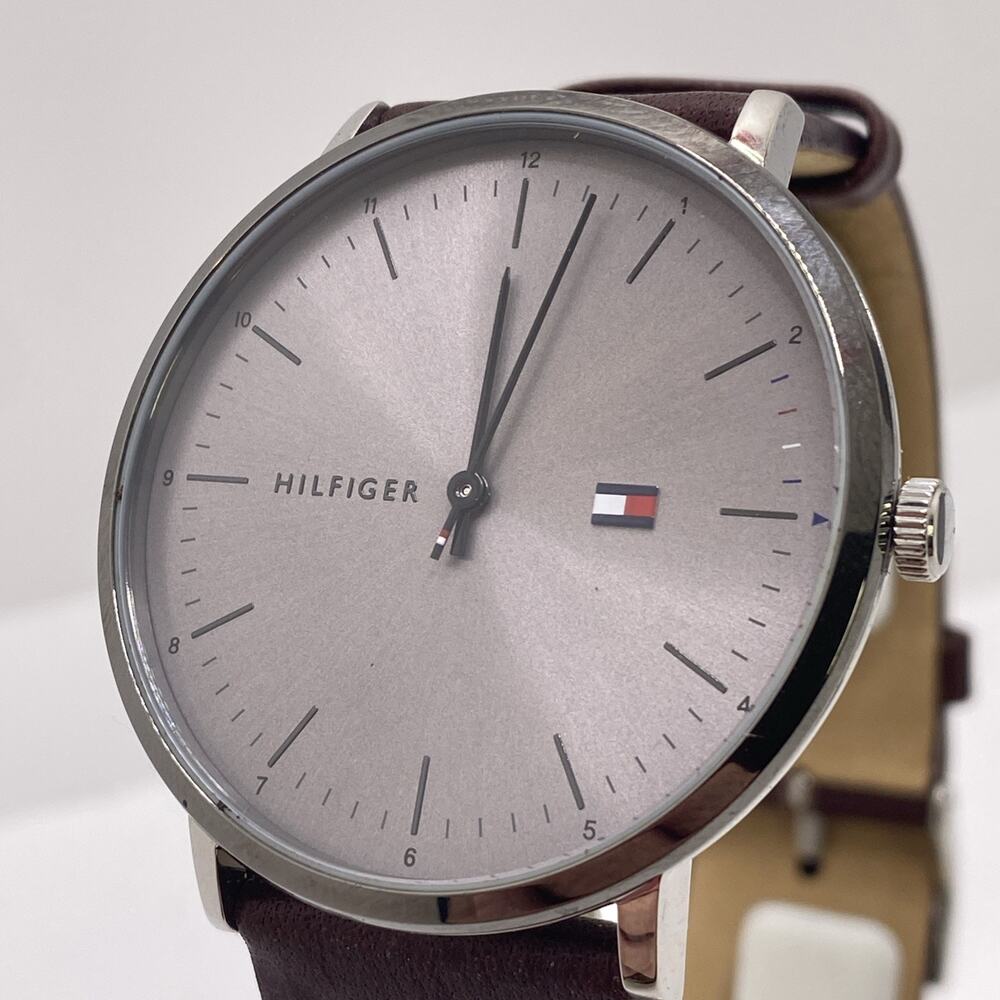 Tommy Hilfiger Mens Brown Leather Watch New Battery